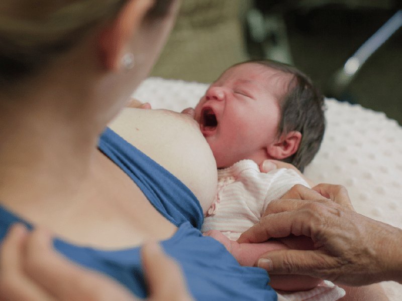 Breastfeeding Latch: How to Get a Proper Breastfeeding Latch