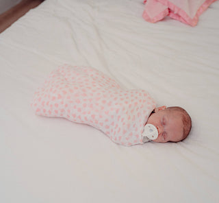 Comfy Cubs Muslin Swaddle Blankets, 4pk