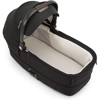 Nuna MIXX Series Bassinet + Stand Caviar/Chocolate - 14