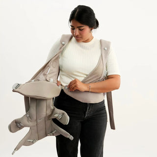 BabyBjörn Baby Carrier Hold - 8
