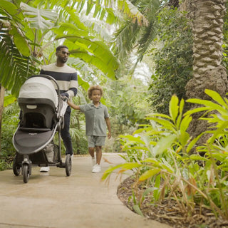 Maxi-Cosi Gia XP Luxe 3-Wheel Travel System - 3