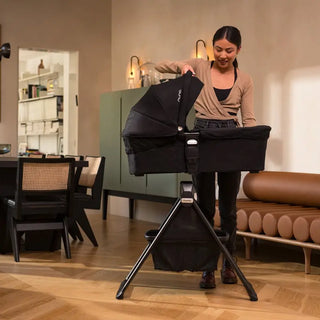 Nuna MIXX Bassinet + Stand - 10