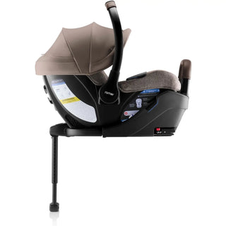 Romer Juni Infant Car Seat with Versa Base - 24