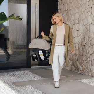 Romer Juni Infant Car Seat with Versa Base - 18