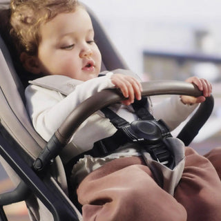 Romer Lani Ultra-Compact Travel Stroller - 37