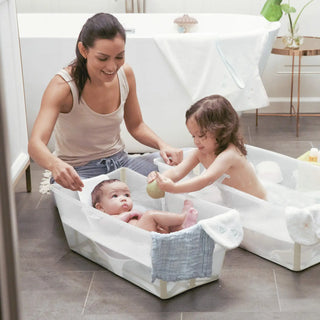 Stokke Flexi Bath Bundle – Pump Station & Nurtury