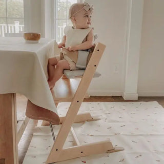 Stokke Tripp Trapp High Chair² with Cushion Tray and Newborn Set - 6