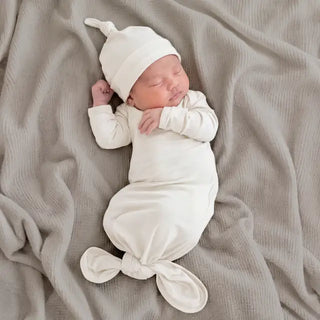 sugar + maple gown + hat cream / 0-3m - 7