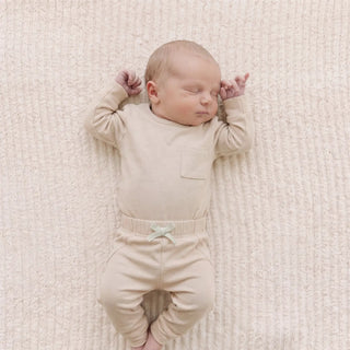 sugar + maple two piece jogger tan / 0-3m - 4