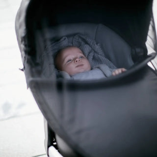 Thule Bassinet Mesh Cover - 3