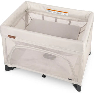 UPPAbaby Remi Bedside Bassinet + Playard + Travel Crib Charlie (Sand Mélange) - 1